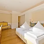 Weinberg-schloesschen Hotel Oberheimbach
