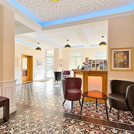 Weinberg-schloesschen 호텔