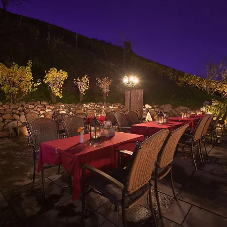 Weinberg-schloesschen 호텔 Oberheimbach