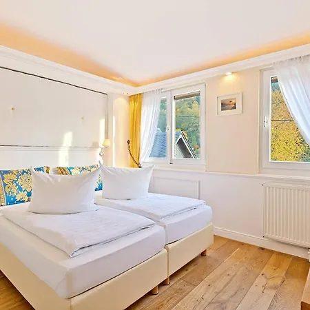 Weinberg-schloesschen 3* Oberheimbach