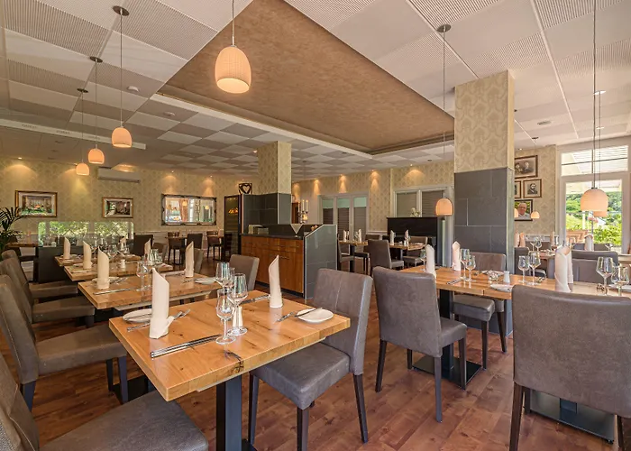 酒店 韦恩伯格酒店- 斯辰