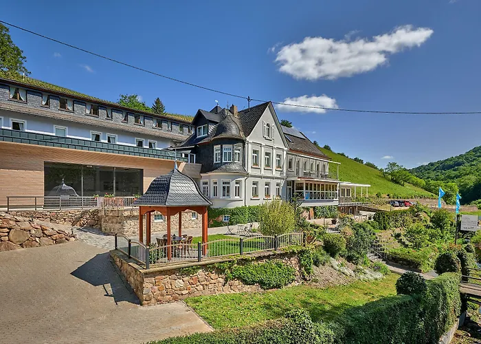 Weinberg-schloesschen