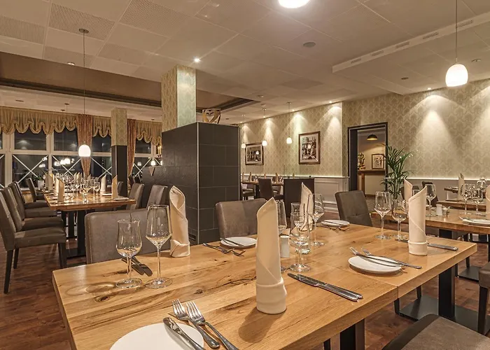 韦恩伯格酒店- 斯辰 酒店